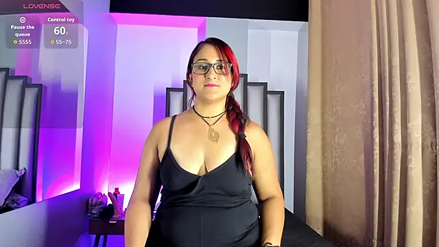 nahala 23 online show from May 30, 3:50 pm