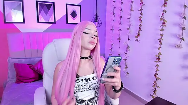 Snapshot of Sabrina_Angel__ chatting on July 8, 2:51 pm Sabrina Angel online show from July 8, 2:51 pm