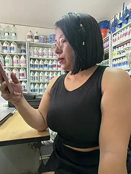 Snapshot of ISABELLA__LUNA chatting on June 18, 2:00 pm ISABELLA LUNA online show from June 18, 2:00 pm