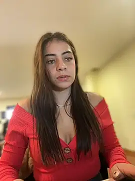 Hanna Cruz  online show from July 9, 4:28 pm
