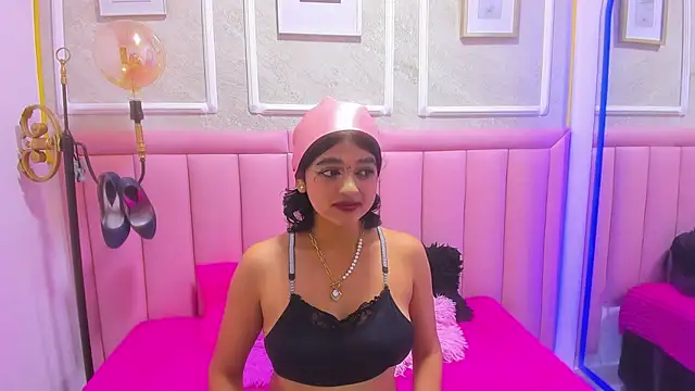 velvet girll online show from July 6, 1:40 pm