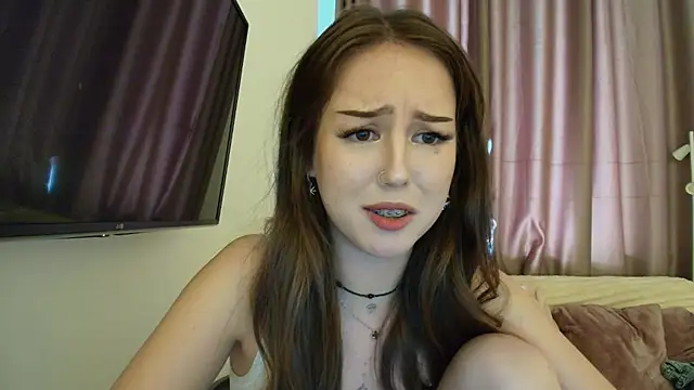 silver grl online show from June 1, 2:34 am