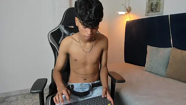 jacob cum23 online show from June 12, 5:21 pm