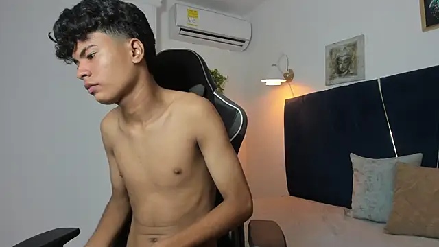 jacob cum23 online show from June 13, 2:26 pm