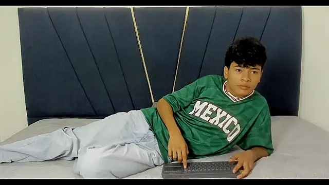 jacob cum23 online show from June 9, 2:18 pm