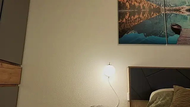 AliceAngelXO online show from June 1, 7:46 pm