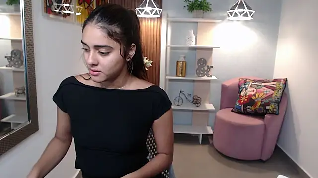 Snapshot of _Lucy_Grey_ chatting on June 8, 11:00 am Lucy Grey online show from June 8, 11:00 am