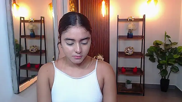 Snapshot of _Lucy_Grey_ chatting on July 3, 12:44 pm Lucy Grey online show from July 3, 12:44 pm