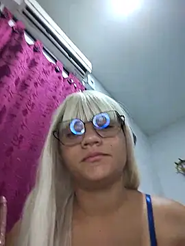 AuraRios online show from May 26, 4:21 am