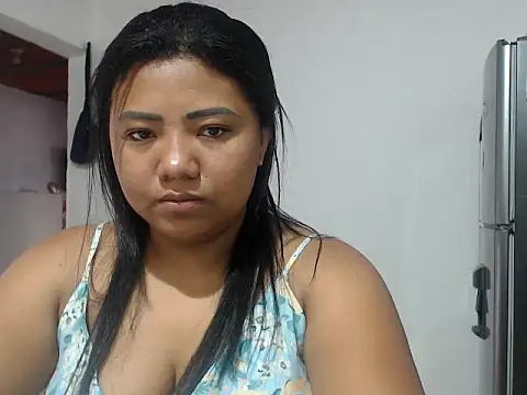 Ambber Smith online show from May 27, 2:02 pm