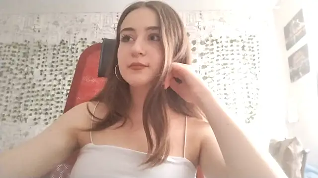 Pollykiss online show from July 4, 10:43 am