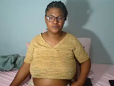 CandyYumsAerolaXX online show from May 21, 9:56 pm