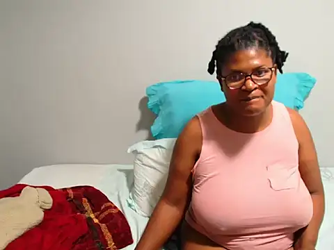 CandyYumsAerolaXX online show from June 21, 7:19 pm
