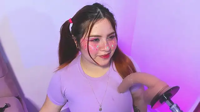 Alanna Monroe online show from June 17, 5:40 am