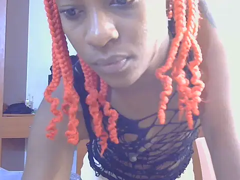 Snapshot of -HotMess chatting on June 14, 2:24 am -HotMess online show from June 14, 2:24 am