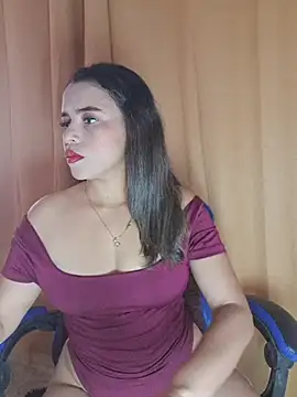 Snapshot of Estrella_em chatting on July 7, 1:36 pm Estrella em online show from July 7, 1:36 pm