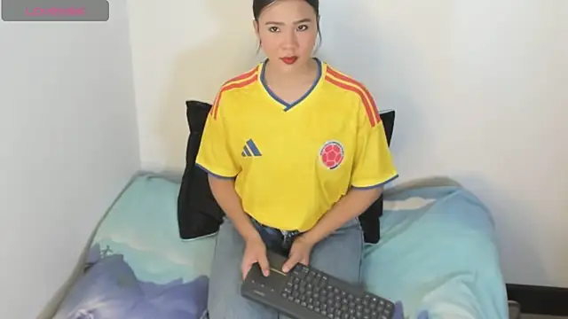 bellaroch online show from July 7, 10:02 pm