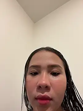 bellaroch online show from June 17, 1:49 am