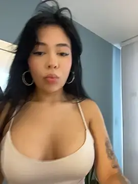 FERNANDAXX  online show from June 24, 2:26 pm