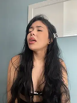 FERNANDAXX  online show from May 27, 1:40 pm