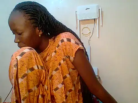 Shania loveer online show from May 31, 7:36 pm