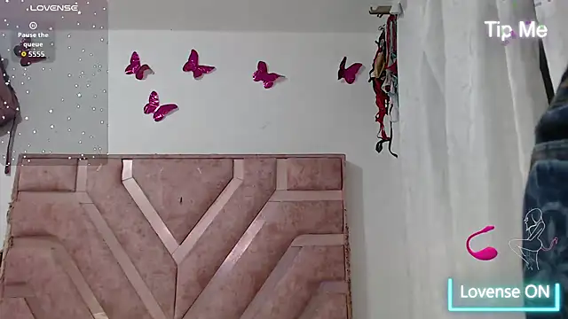 Angel-Hott  online show from June 12, 3:48 am