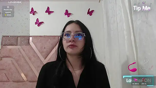Angel-Hott  online show from July 2, 4:07 am