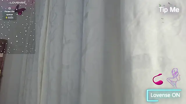 Angel-Hott  online show from May 29, 3:12 am