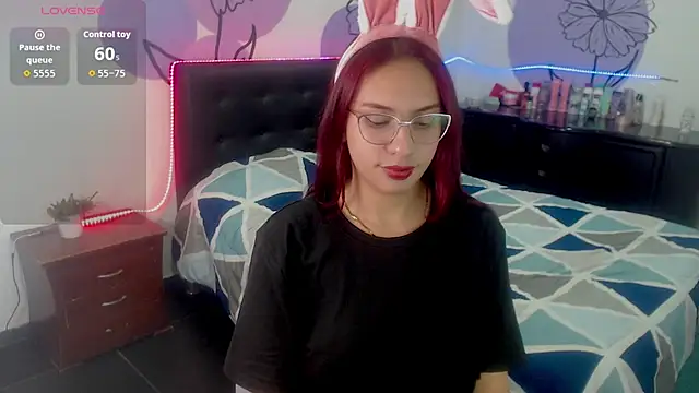 ashly litlle online show from June 23, 1:14 am