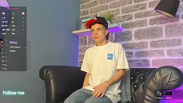 kevinn bluee online show from May 20, 8:06 pm