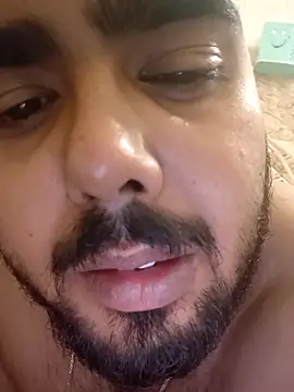 Snapshot of Sexyboyforyou33 chatting on May 22, 10:52 pm Sexyboyforyou33 online show from May 22, 10:52 pm