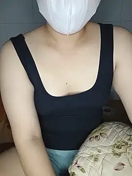 Snapshot of Nhu-babi chatting on June 9, 2:51 pm Nhu-babi online show from June 9, 2:51 pm