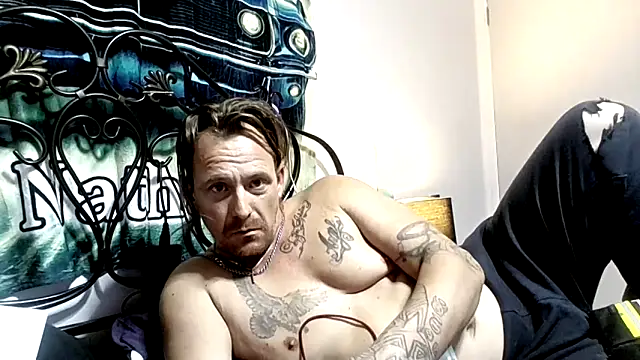 Nate85102 online show from May 20, 1:46 am