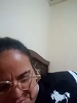 Snapshot of angelicasexi chatting on July 19, 3:59 am angelicasexi online show from July 19, 3:59 am