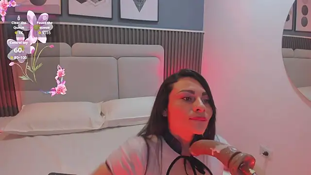 Snapshot of eby_muriel chatting on May 24, 12:27 pm eby muriel online show from May 24, 12:27 pm