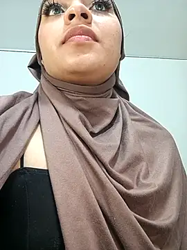 Snapshot of Samira_1 chatting on June 30, 11:05 pm Samira 1 online show from June 30, 11:05 pm