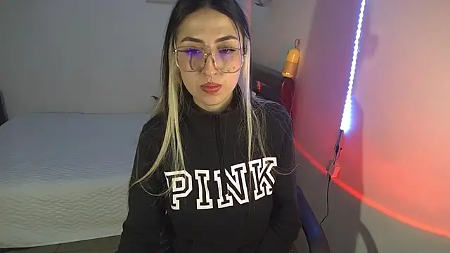 Frida nymph online show from July 17, 6:21 am
