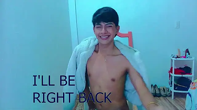 Snapshot of phuwin_bj chatting on July 3, 6:09 am phuwin bj online show from July 3, 6:09 am