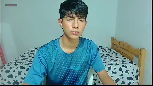 Snapshot of phuwin_bj chatting on June 16, 5:07 am phuwin bj online show from June 16, 5:07 am