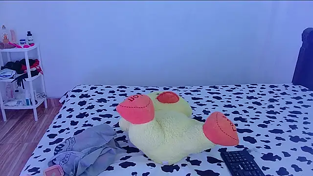 Snapshot of phuwin_bj chatting on July 7, 8:29 am phuwin bj online show from July 7, 8:29 am