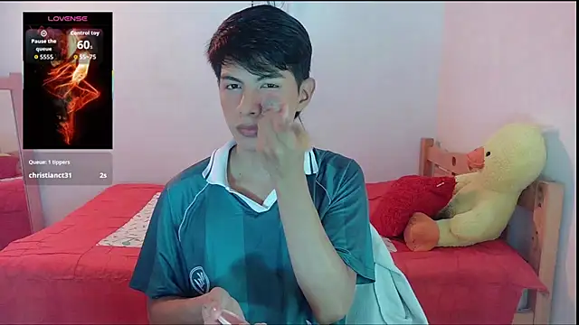 Snapshot of phuwin_bj chatting on June 27, 5:57 am phuwin bj online show from June 27, 5:57 am