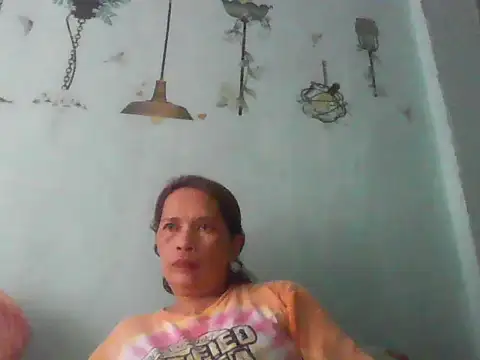 momshe2026 online show from June 19, 7:47 am