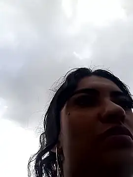 Snapshot of Perla-stone1 chatting on May 28, 9:21 pm Perla-stone1 online show from May 28, 9:21 pm