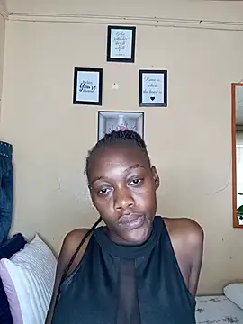 Paulahaze online show from May 20, 1:19 pm
