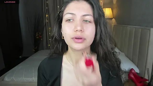 NoelPerfect online show from May 28, 5:37 am
