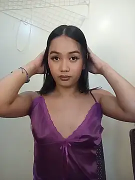 Snapshot of sexyasiancock_yllana chatting on June 18, 4:44 am sexyasiancock yllana online show from June 18, 4:44 am