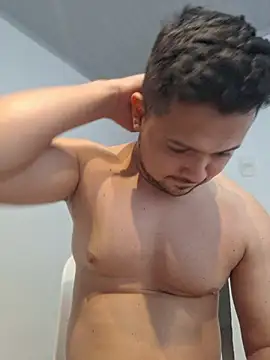 ORTIZ96hot online show from July 9, 8:52 pm