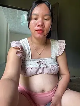 Snapshot of Suki-love chatting on June 16, 7:08 am Suki-love online show from June 16, 7:08 am