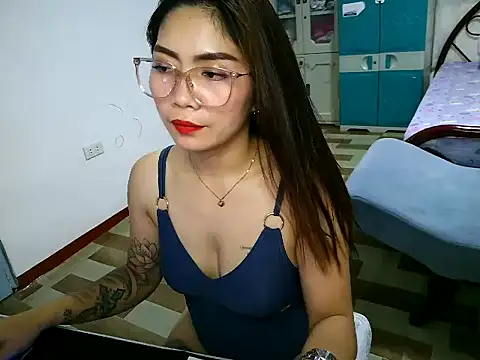 Sexynica online show from May 27, 1:18 pm
