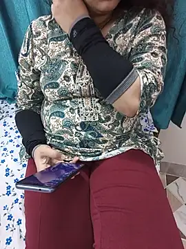 Snapshot of kavyabhabhi chatting on July 1, 10:59 am kavyabhabhi online show from July 1, 10:59 am